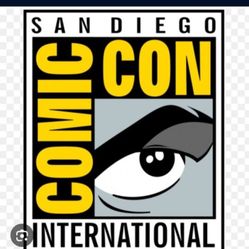 NEED 4 COMIC CON TICKETS(saturday)