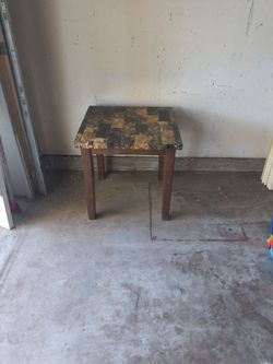 End table
