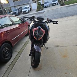 2018 KTM Super duke 1250