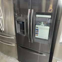 Smart Hub Fridge 