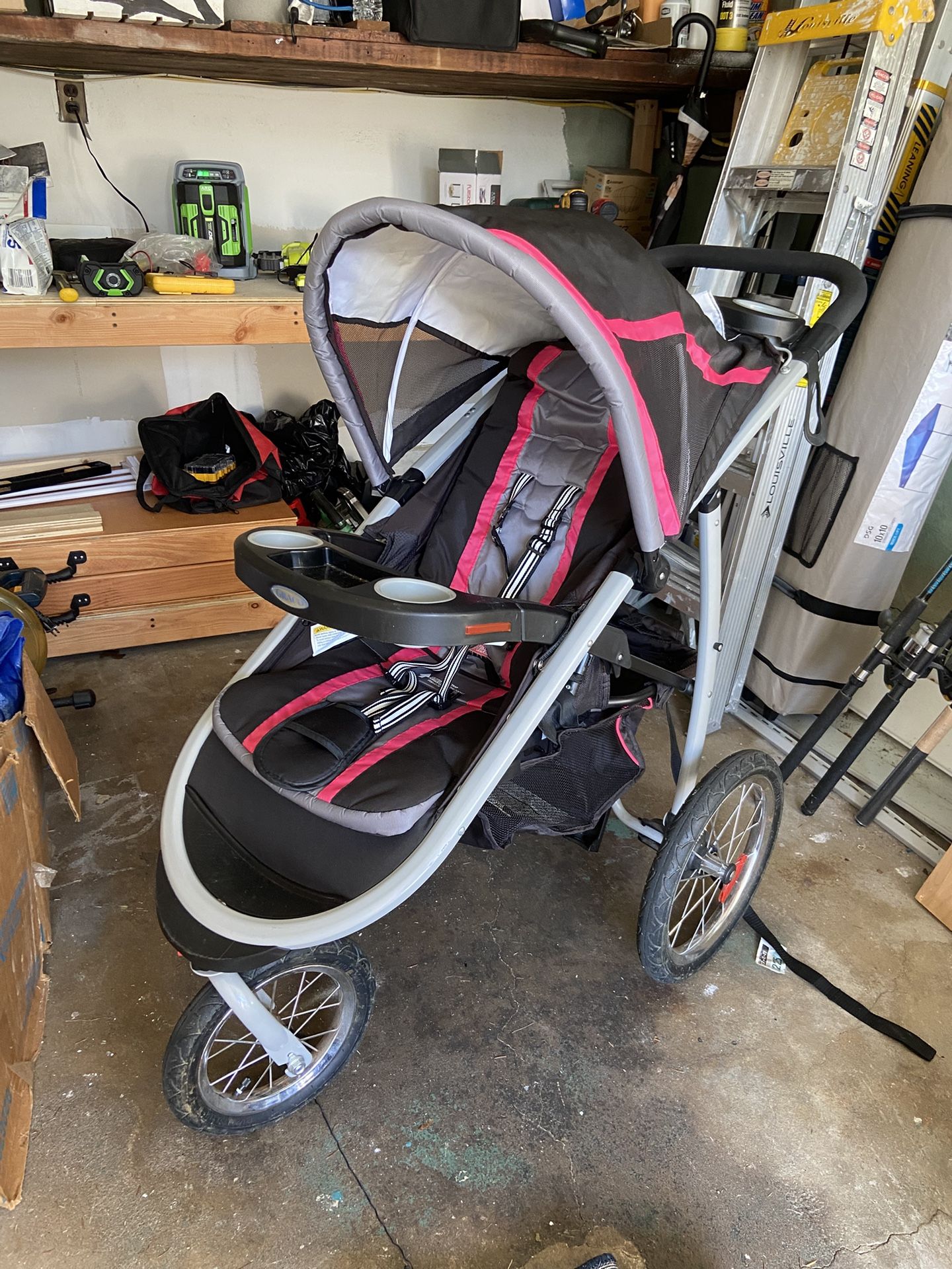 Graco Fast Action Action Jogger / Running Jogging Stroller