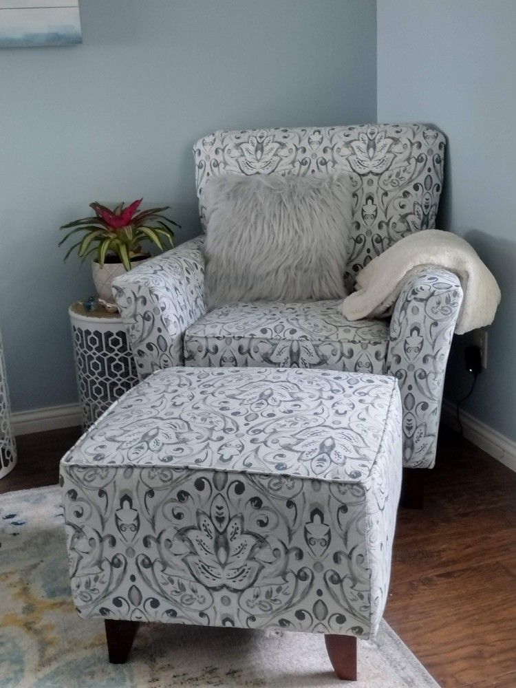 Accent Chair & Ottoman