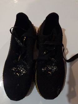 Puma women size 9
