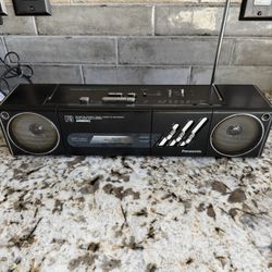 Classic Panasonic RX-FS430 Mini Boombox