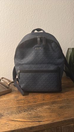 Michael Kors Jet Set /Signature Backpack