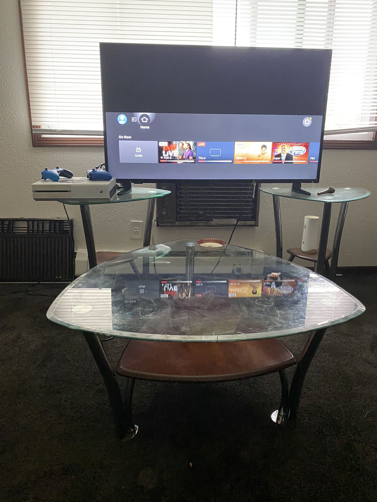 55 Inch Smart TV, Glass Table With End Tables, Xbox 1