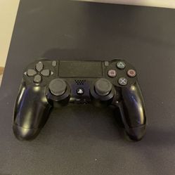 PlayStation 4 (games & headset)