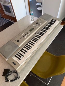 Yamaha YPG-235 76-Key Semi-Weighted Keyboard