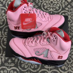 Size 10.5 - Awake NY x Air Jordan 5 Retro Boro - Arctic Pink