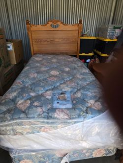 Twin  bed room set.