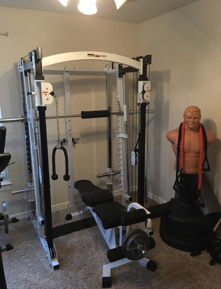 Exertec Fitness SS 1400 with bench, weight rack and 300 lbs of free weights