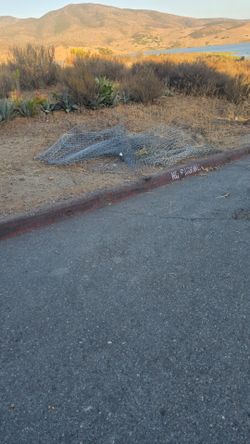 Chain link fench for free