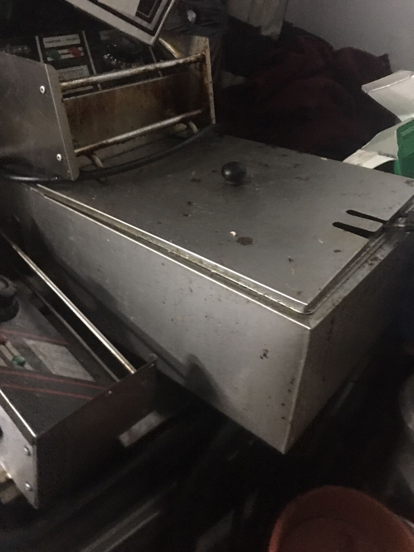 2 Deep Fryers $ 15 Each