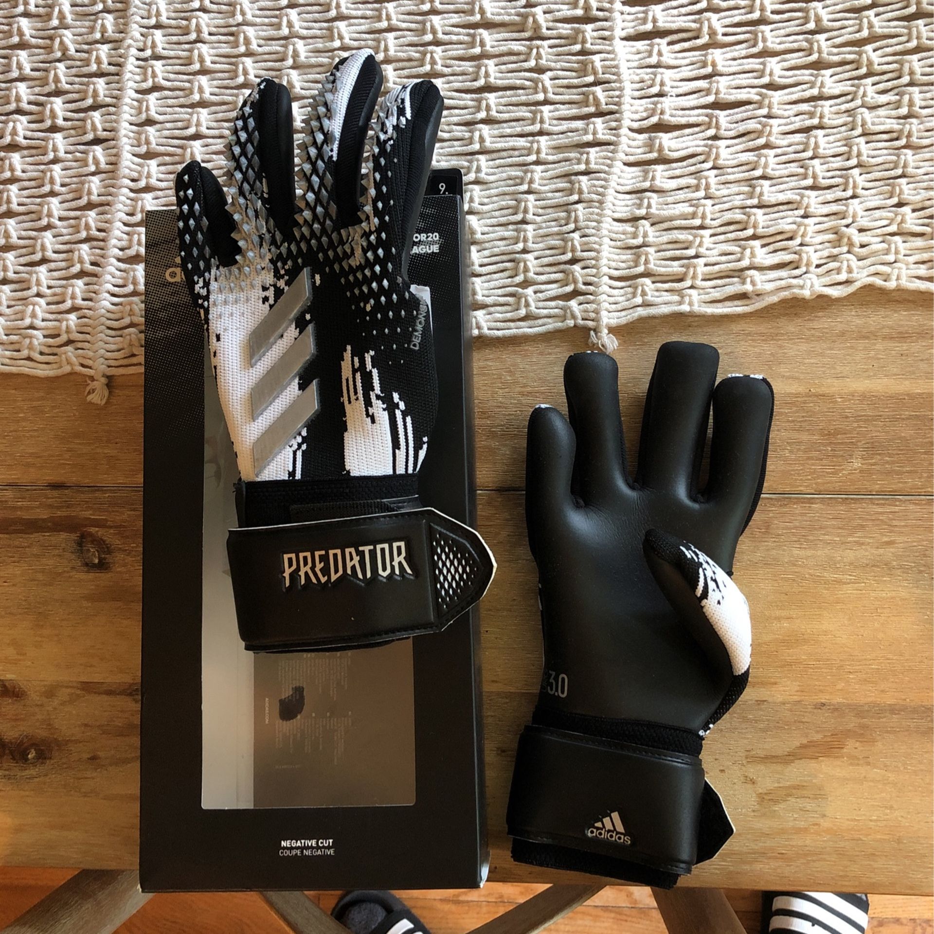 Adidas Predator Gk Gloves Size 9