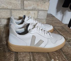 Veja Sneakers Size 45 Men's
