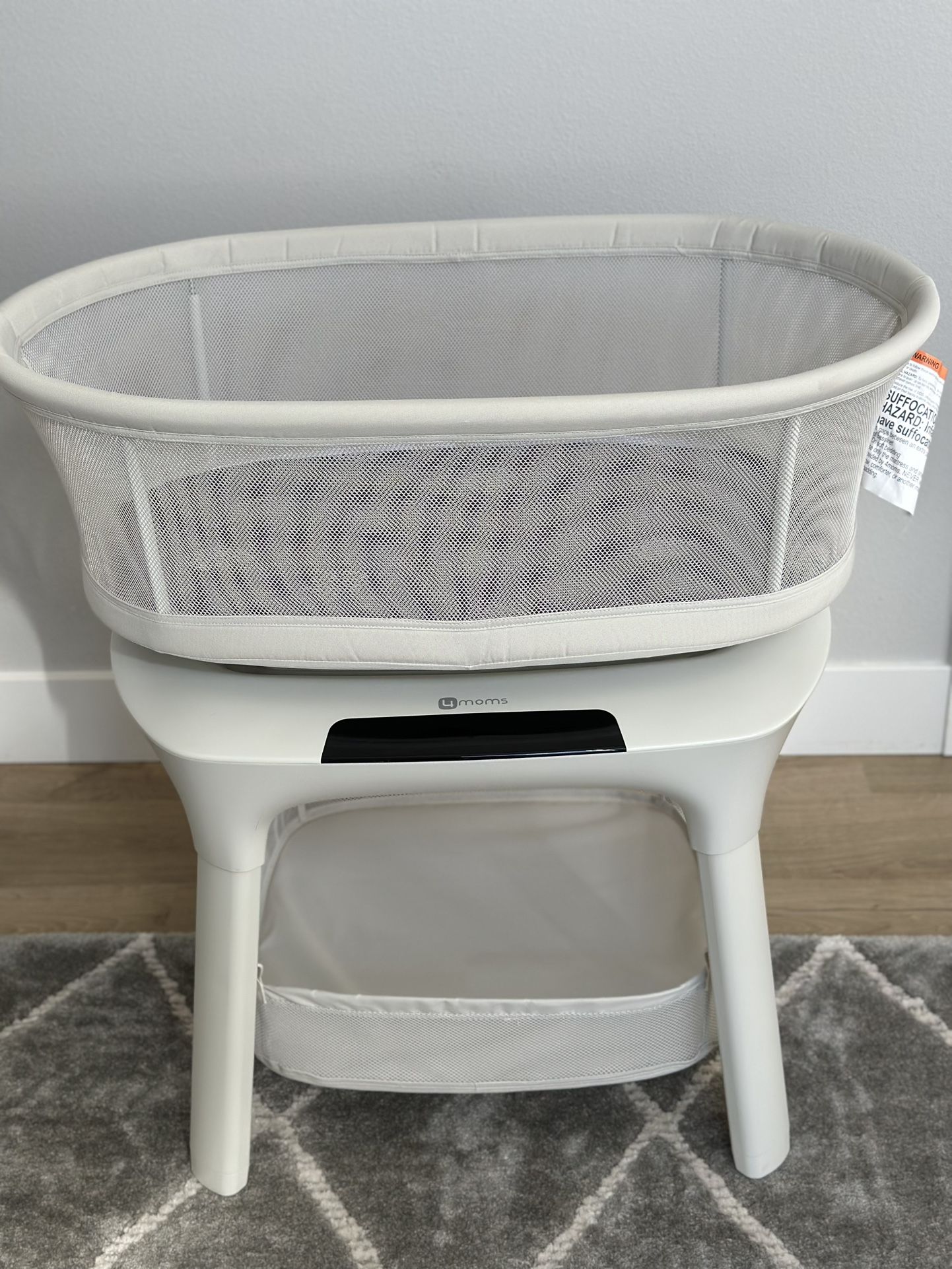 Brand New Baby Bassinet