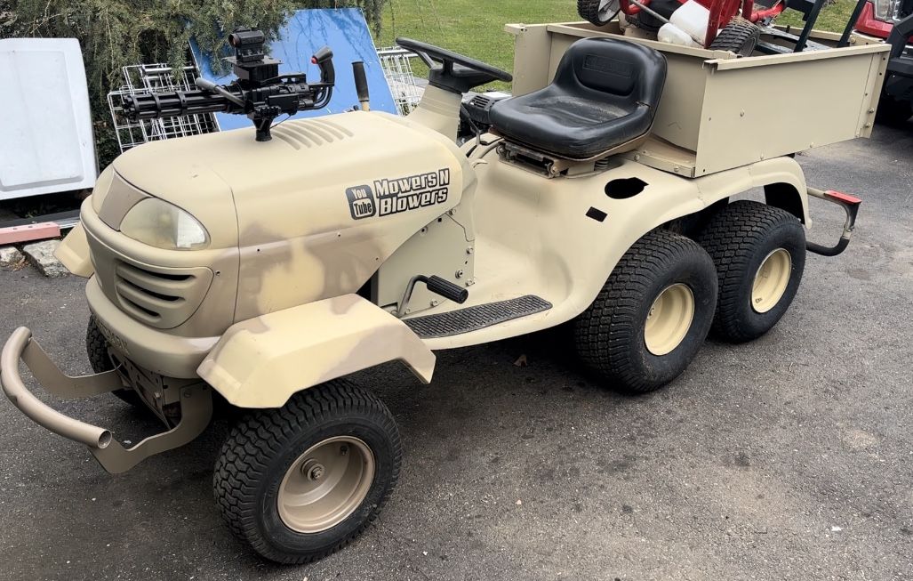 2x6 MILITARY THEMED 6 WHEELED LAWNTRACTOR UTILITY VEHICLE UTV