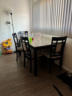 Dinning table