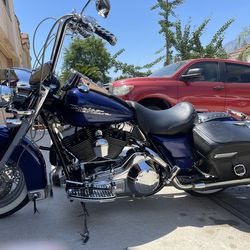 2006 Harley Road king