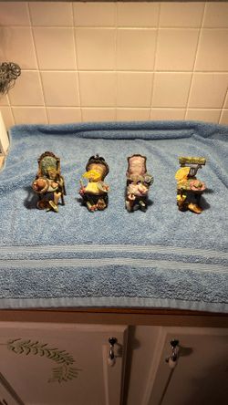 4-Small Vintage Chairs