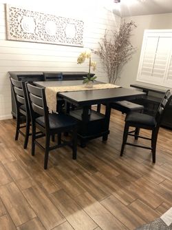 Dinning Table