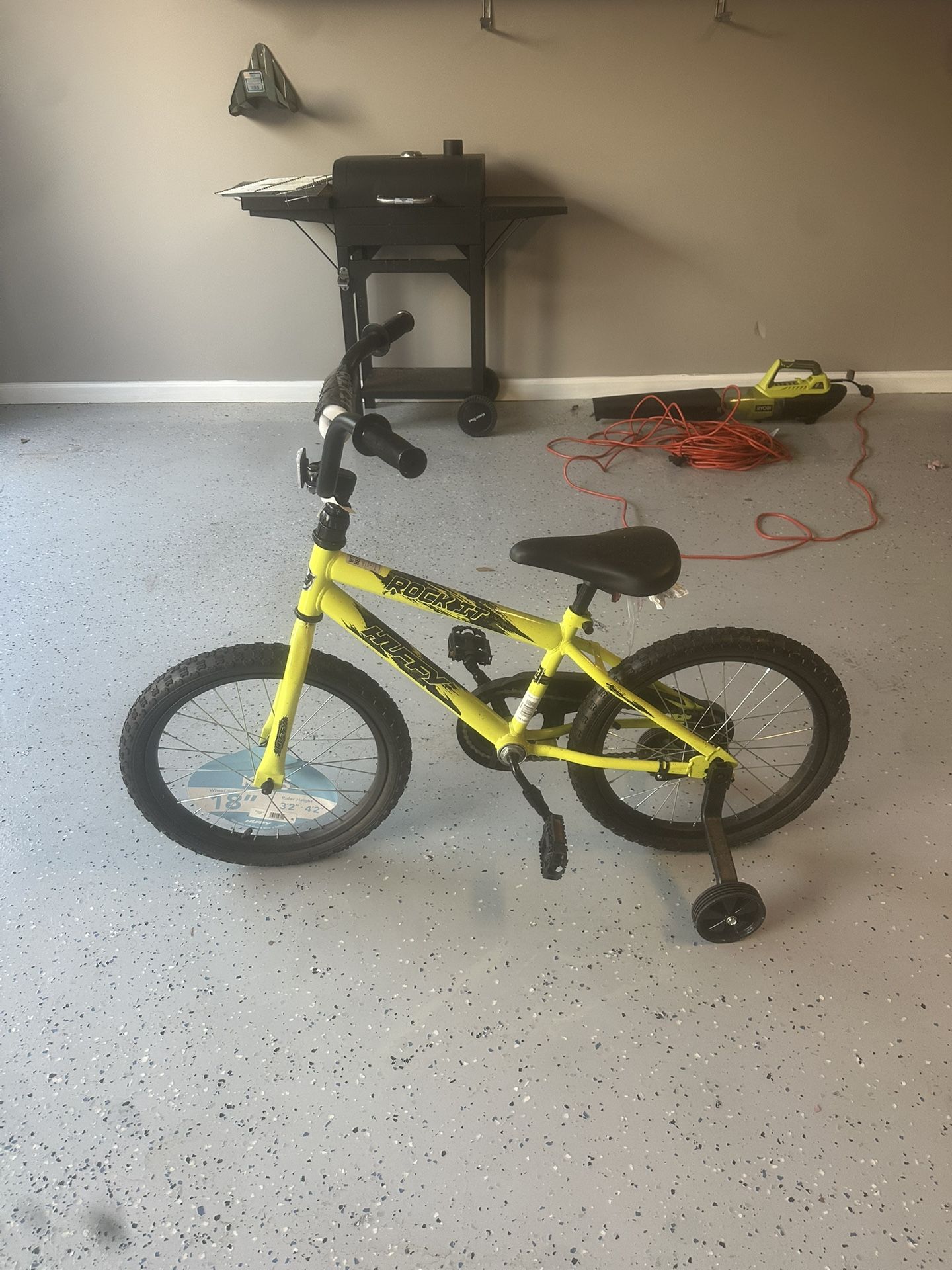 Kids Boy Bike (Like New) Must Go ASAP