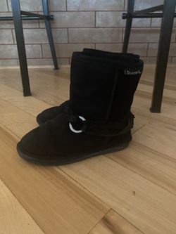 BEARPAW!!! Genuine Suede winter shoes Size 1(Youth)