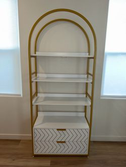 Book shelf with drawers