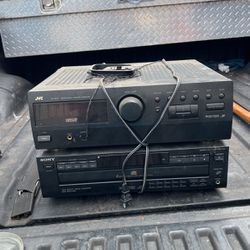JVC Receiver And 5 Disc Player 