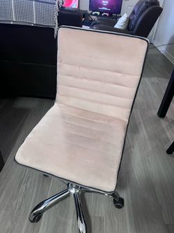 Vanity chair