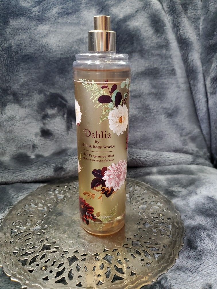 Bath and Body Works Dahlia 8oz FFM