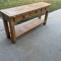 Entry Way Table