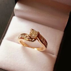 $1000! Awesome 14k Gold And Diamond Ring Size 6.5