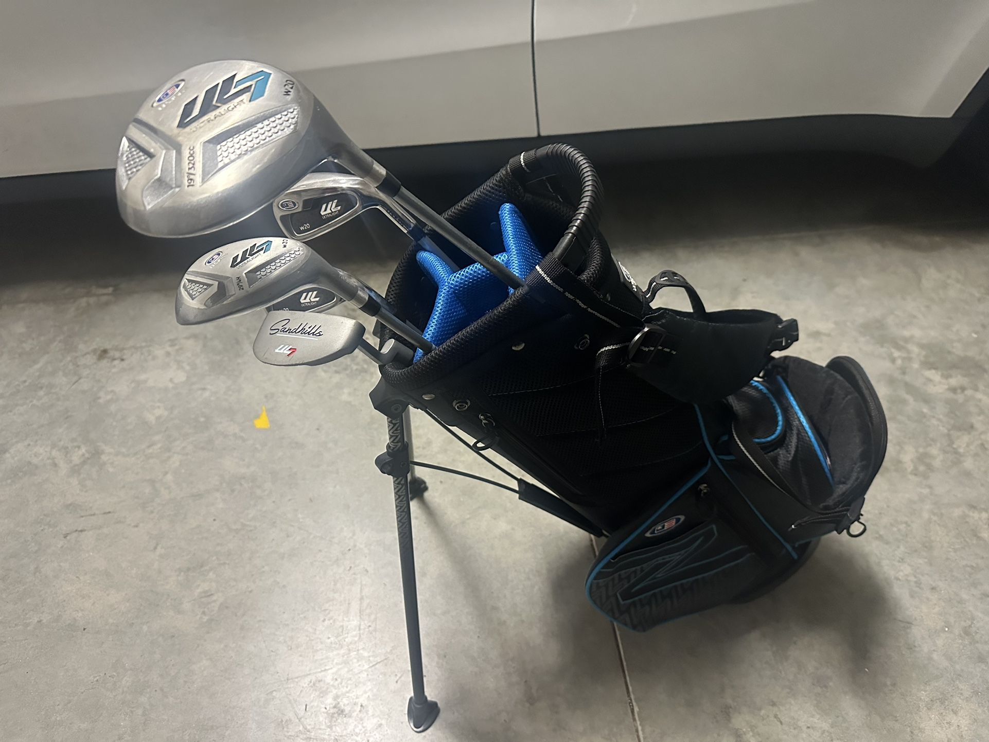 Kids Right Hand Golf Club Set Height 46” - 52” 