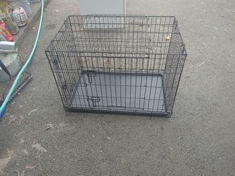 Large Metal Dog Kennel with Tray