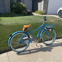 26 Inch Beach Cruiser (accepting Offers)