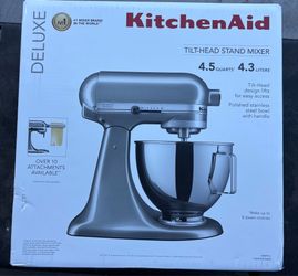 Brand New! KitchenAid Deluxe Series 4.5 Quart Tilt-Head Stand Mixer with Stainless Bowl, Contour Silver