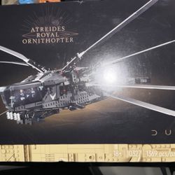 NEW  LEGO Icons Dune Atreides Royal Ornithopter  Model With 8 Dune Minifigures such as Chani and Baron Harkonne