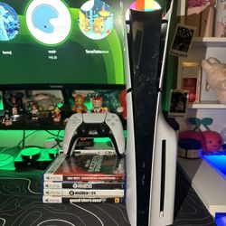 PS5 Slim Disc Edition [1 TB] Bundle