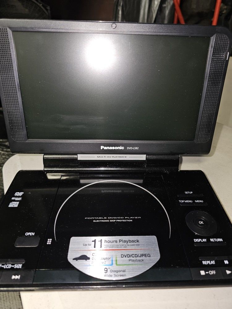 π₯ Panasonic DVD-LS92 - 9β Inch Screen Portable DVD Player No Plugs - READ