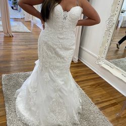 Wedding dress