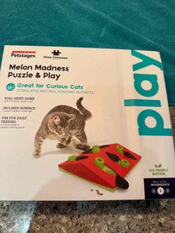 Cat toy - puzzle toy