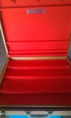 Vintage Boon Jewelry Flatware Place Settings Wooden box w 2 trays - Red felt lining w brass handle &  clasps