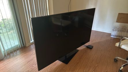70” LG TV
