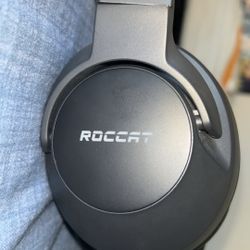 Roccat Wireless Bluetooth Headset