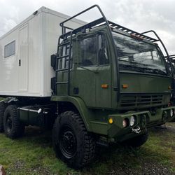 2002 Stewart & Stevenson M1088