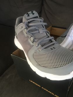 Under armour shoes new size 8.5