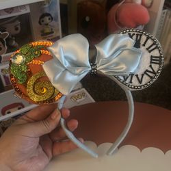DIY Cinderella Inspired Mickey Ears