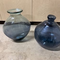 Blue vase’s