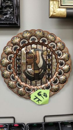 Beautiful wall plate.